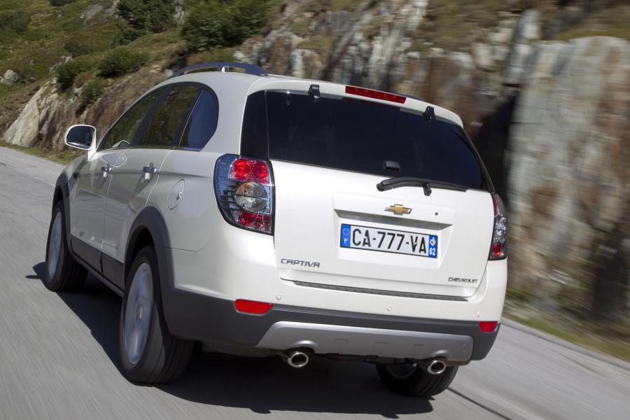  Chevrolet Captiva 2010 года  (фото 24 из 88)